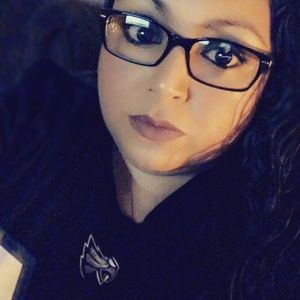 Meet your Posher, Isabel